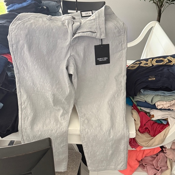 Simply Vera Vera Wang Pants - Vera Wanda grey Textured capri Pants